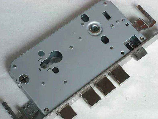 广元24小时上门开锁公司